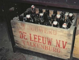 leeuwbierNV bierkrat